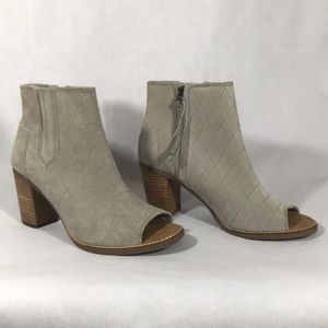 TOMS Majorca High Rise Booties Peep Toe BRAND NEW